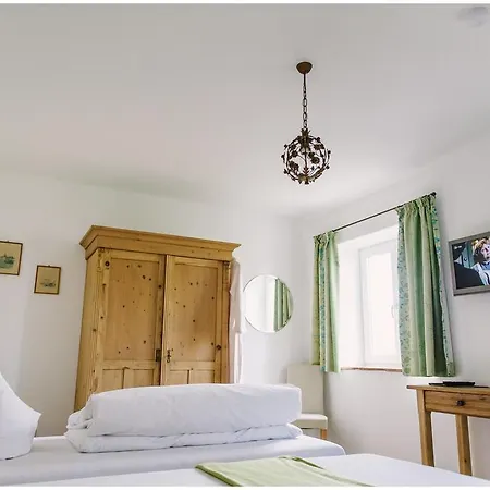 Gästehaus Niedermeierhof Ebersberg Zimmer foto