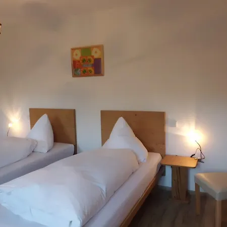 Gästehaus Niedermeierhof Ebersberg Zimmer foto