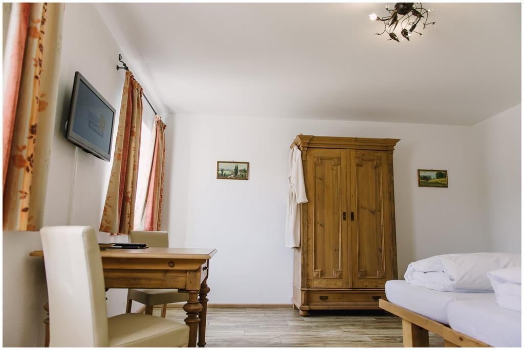 Niedermeierhof Apartment